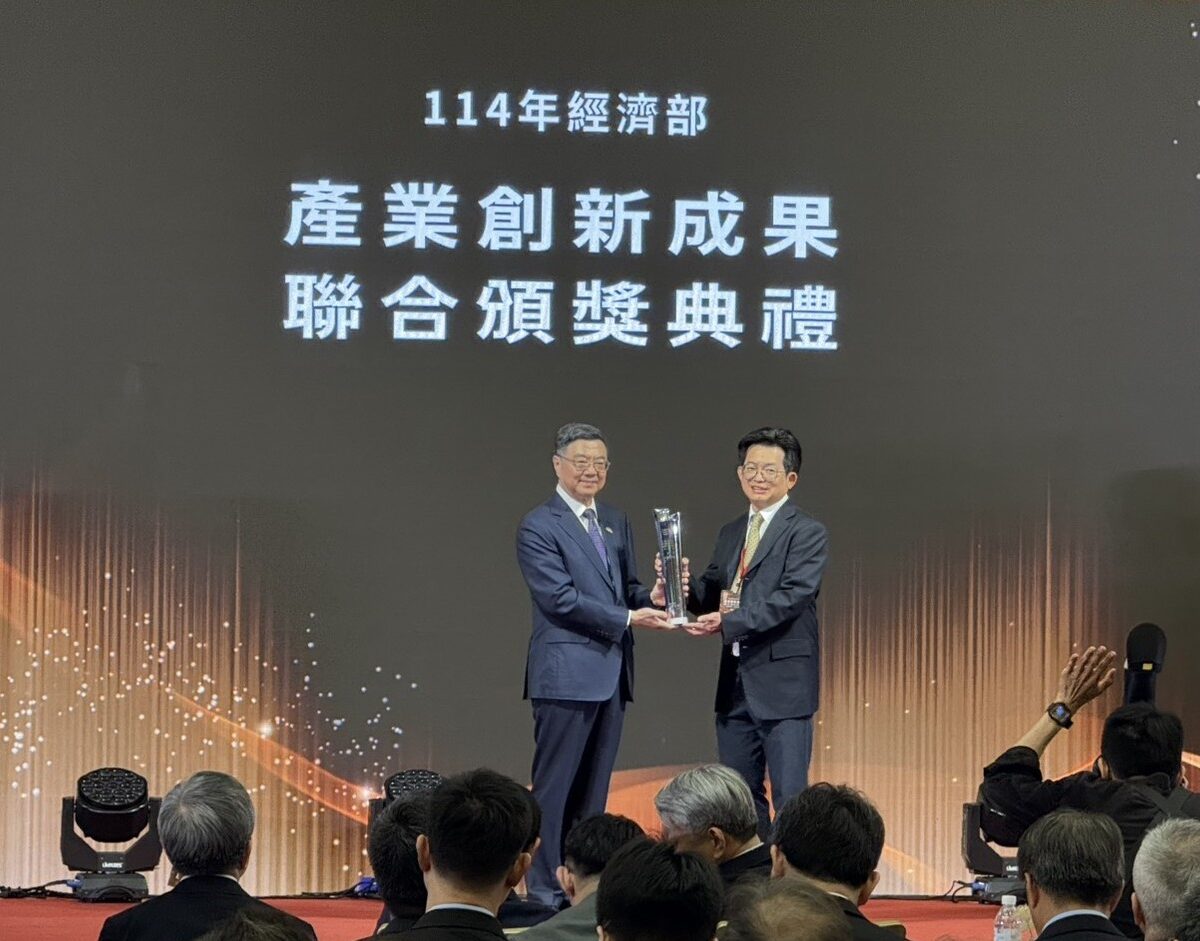 私校首例！中原大學講座教授張雍以「生醫材化」創新奪「國家產業創新獎」