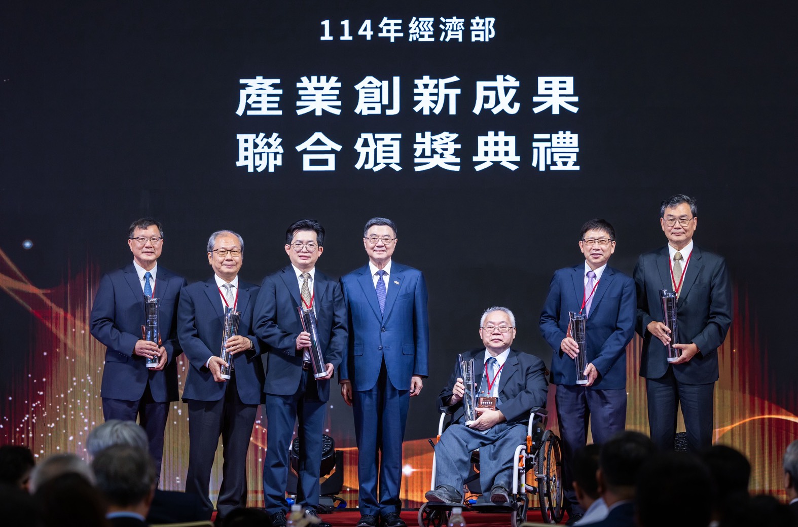 私校首例！中原大學講座教授張雍以「生醫材化」創新奪「國家產業創新獎」